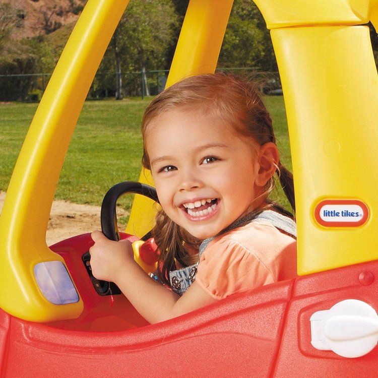 Auto Little Tikes Cozy Coupe Montable 6