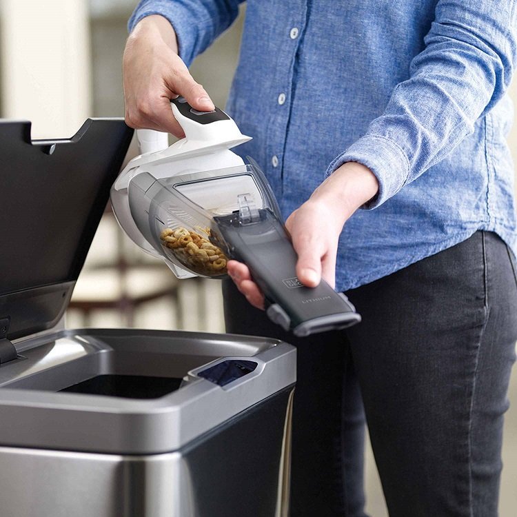 Aspiradora Manual Black+Decker 5